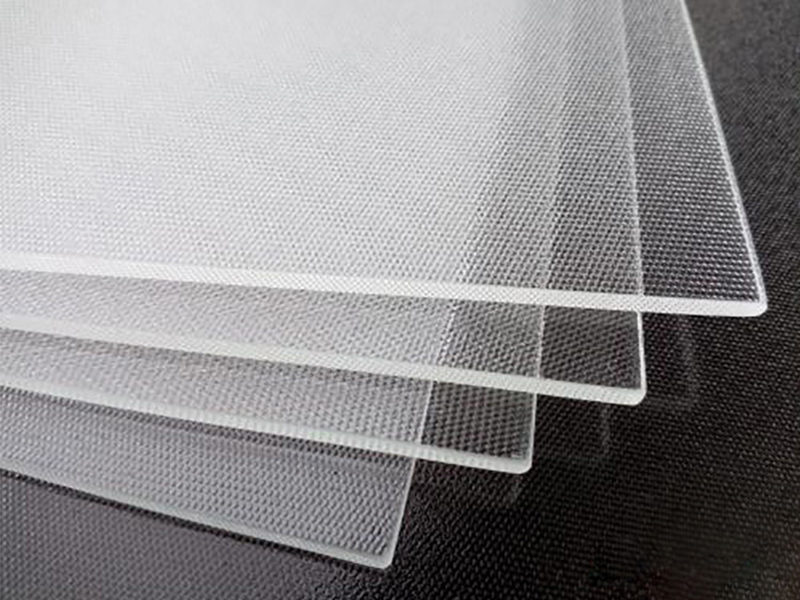 全球光伏市場(chǎng)景氣向上，助力玻璃龍頭穩(wěn)健增長(zhǎng)！